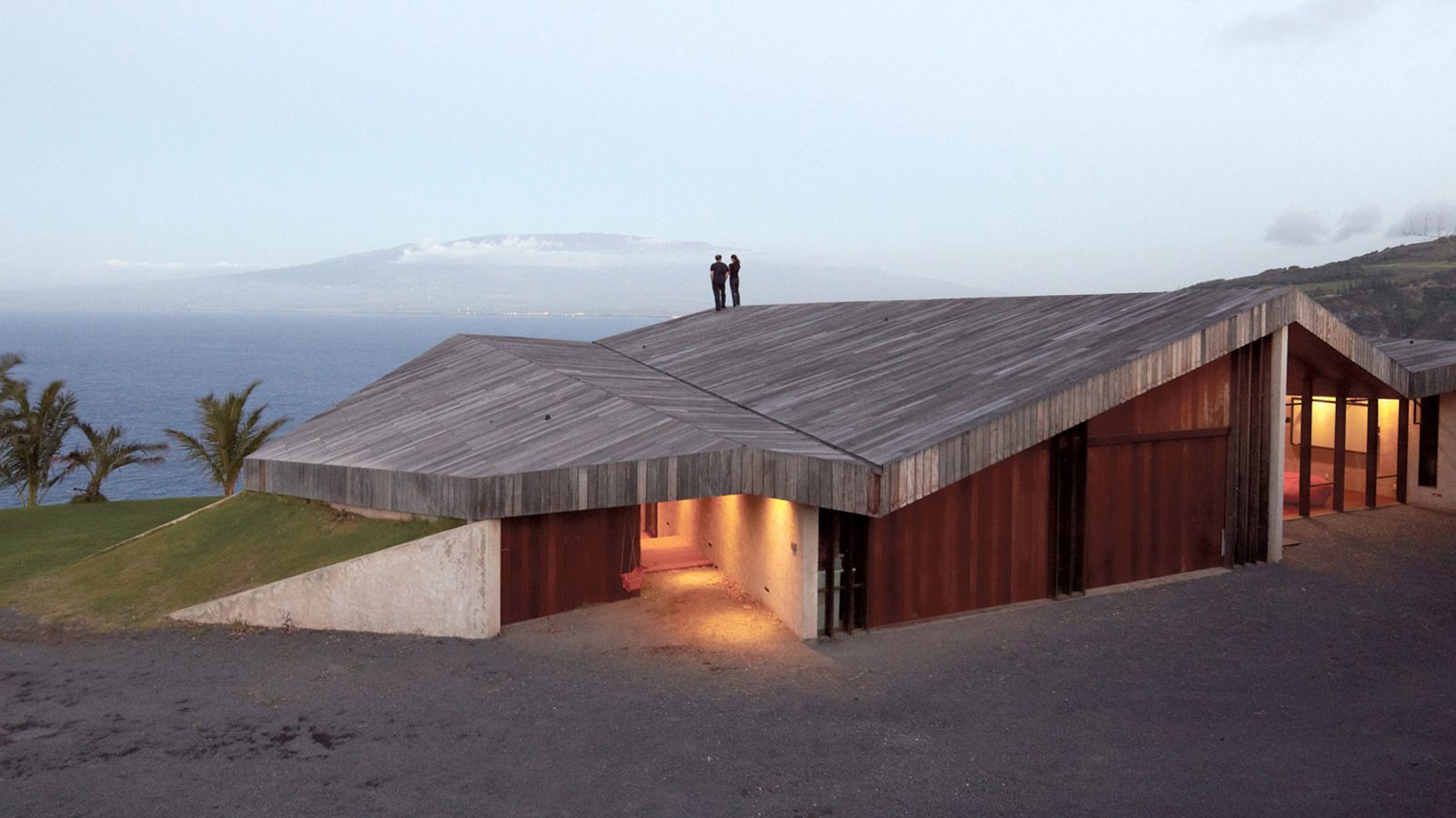 clifftop-house-maui-dekleva-gregoric-cristobol-palma