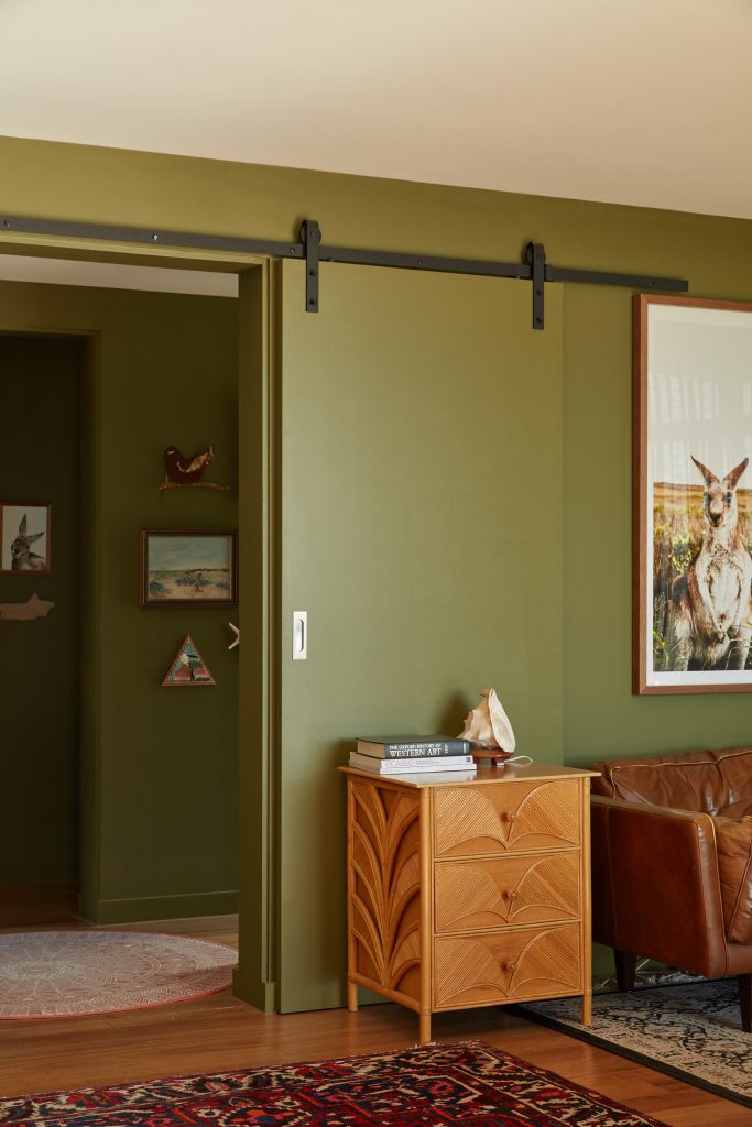 fish creek interior livingroom