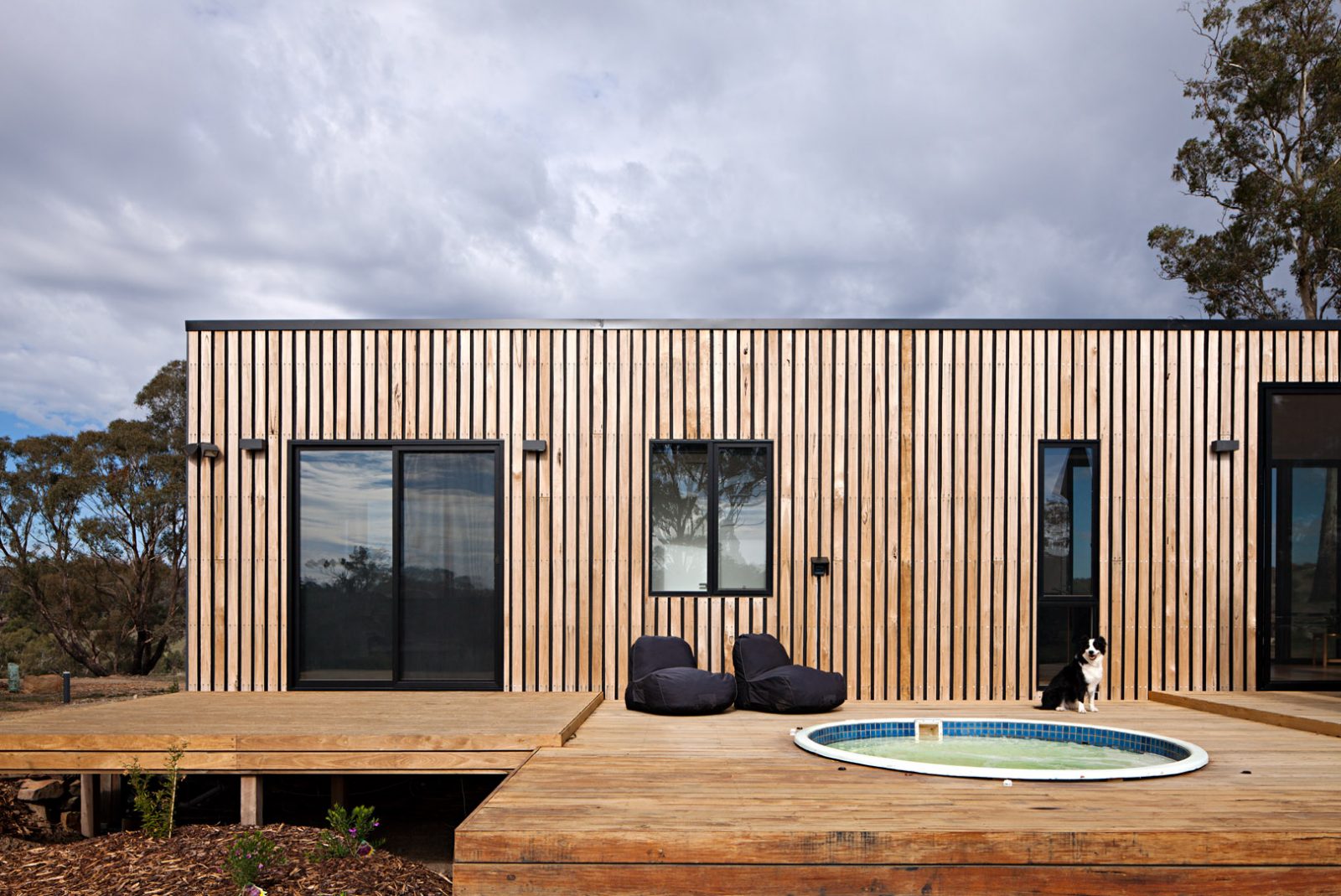 clydesdale house exterior image
