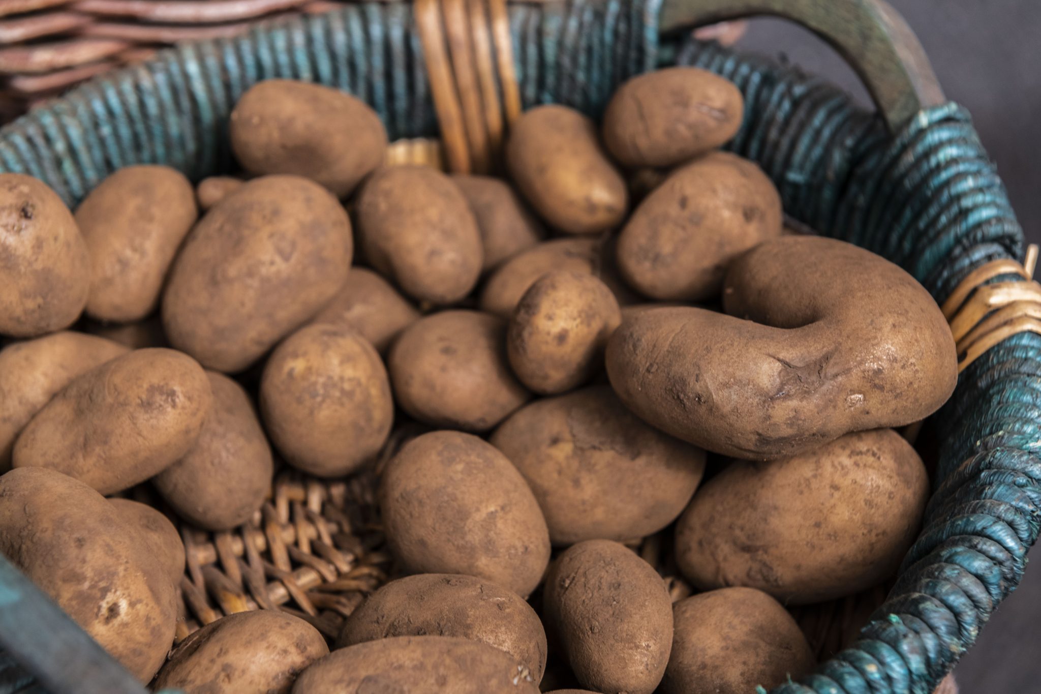 potatoes at farmers market